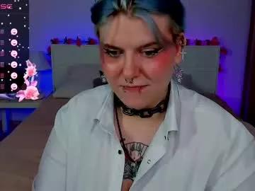 Freechat bluelunaray on Chaturbate