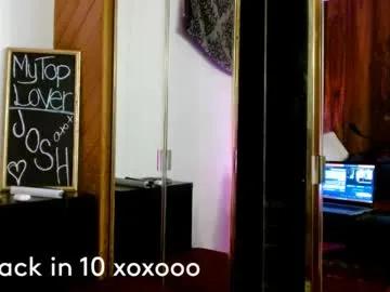 bombshellbaeby on Chaturbate 