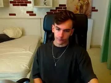 bradyflint — 'CrazyTicket': OIL ON MY BODY AND CUM SHOW !!!! FLEX NAKED SHOW Type /cmds to see all commands.