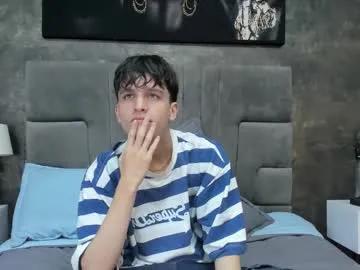 Freechat bruce_hans on Chaturbate