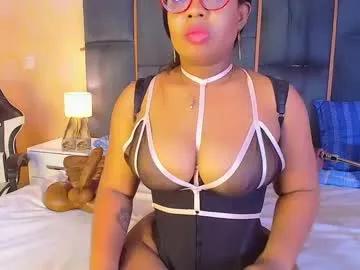Freechat caseymoon on Chaturbate