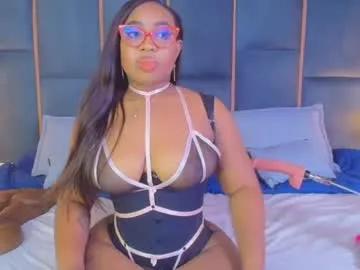 Freechat caseymoon on Chaturbate