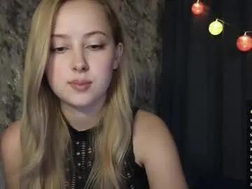 Freechat chloe_novel on Chaturbate