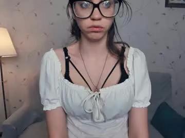 Freechat cutefluffy on Chaturbate
