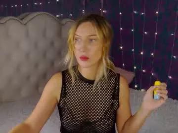 elizamayers — nothing!  #milf #natural #skinny #tall #bigfeet [480 tokens remaining]