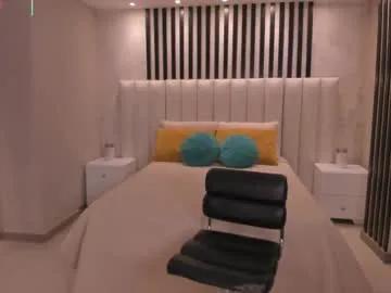 Freechat eloisaolivero on Chaturbate