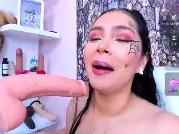 Freechat evelinn_belen on Chaturbate