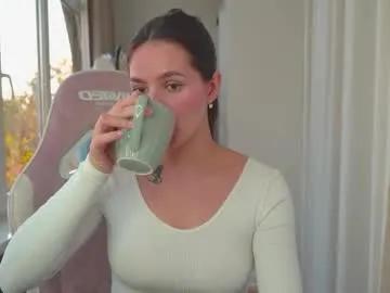 ewelynscott on Chaturbate 