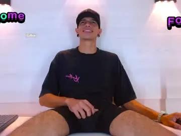 Freechat franvill_trato on Chaturbate