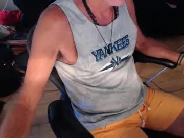 Freechat jenandjamesnyc on Chaturbate