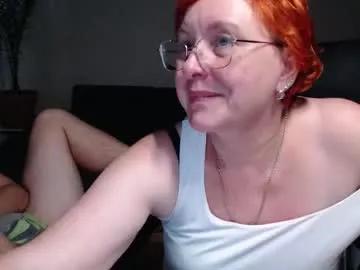 Freechat joannaandneighbour on Chaturbate