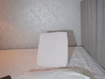 Away kellyfernandes on Chaturbate