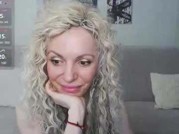 kiramartins_cat — | make me happy today * 4900 tks left * | #mature #lovense #nonude #milf #smalltits |