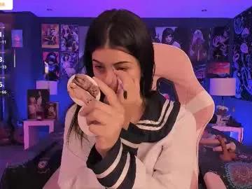 Freechat lanakyutt on Chaturbate