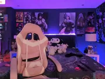 Freechat lanakyutt on Chaturbate