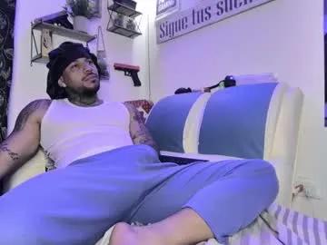 leenar_key on Chaturbate 