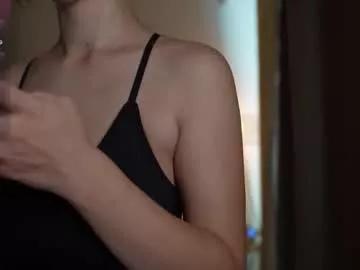Away linda_warners on Chaturbate