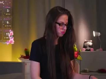 Freechat lisadalee on Chaturbate