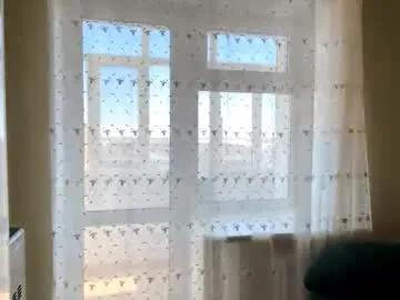 Freechat little_ieity on Chaturbate