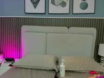 Freechat liz__cute on Chaturbate