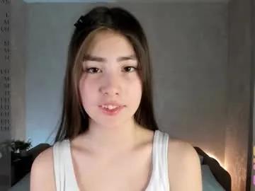 lynnaaspen — Goal: take off my bra I'm Ellie, shine like a star! PVT is OPEN! #smalltits #18 #squirt #teen #lovense [79 tokens remaining]