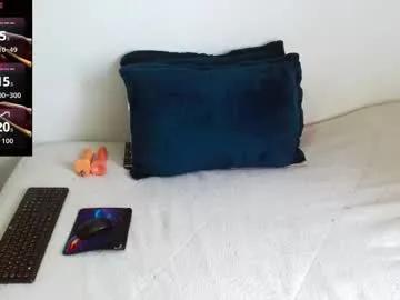 Freechat mercurymuscle on Chaturbate