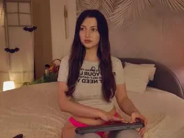 Freechat miley_smile on Chaturbate