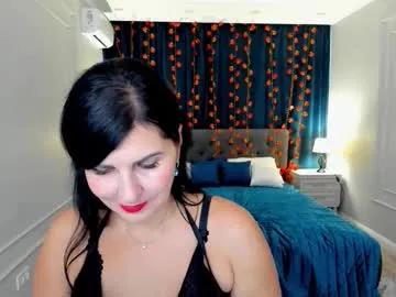 Freechat moonvelour on Chaturbate