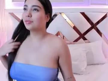 ninablooms01 on Chaturbate 