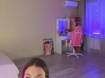 queenelia on Chaturbate 