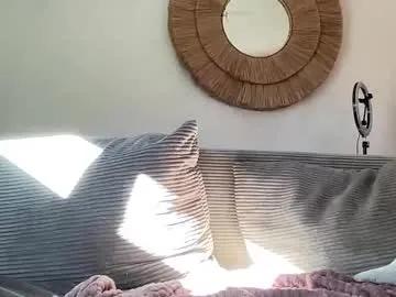 quinnyelena — lush inside [499 tokens left] #french #feet #young #squirt #anal