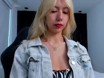 serene_waves on Chaturbate 