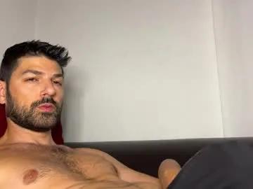 Freechat sexfriendch on Chaturbate