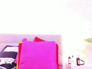 Freechat sophie_newton on Chaturbate