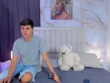 sweet_petter on Chaturbate 