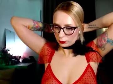 welliza on Chaturbate 