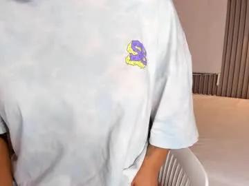 zafiiraa — GOAL: cameltoe and oil [43 tokens remaining] A moment to let your imagination run wild  Let me show you how I would suck your cock #teen #bigass #pantyhose #latex #cameltoe