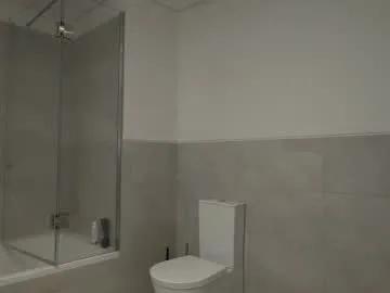 zoomdue — Trim the pubic hair? [300 tokens remaining]