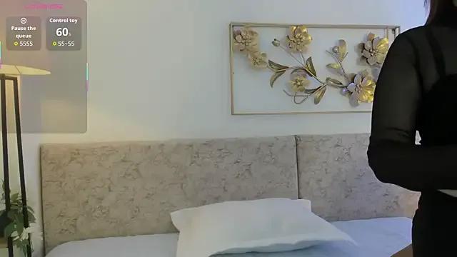 _Malak — Shake ass in panties