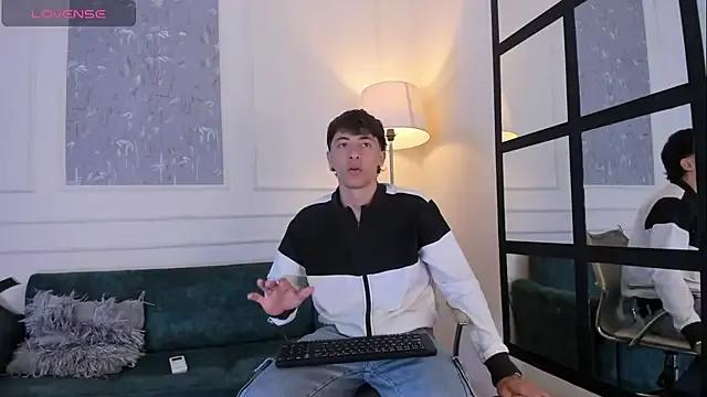 Freechat AlessandroDybala on StripChat