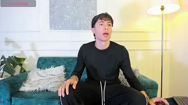 Freechat AlessandroDybala on StripChat