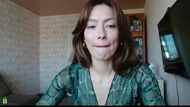 Freechat alicia_spicy on StripChat