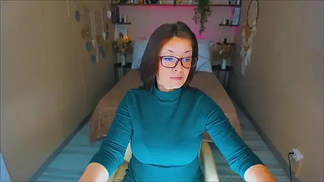 Freechat AnaMills on StripChat