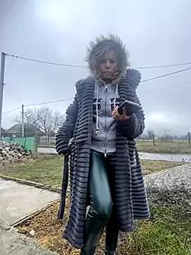 Anita-Smith — make that pussy creamy