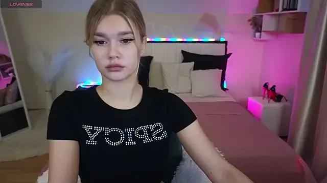 BattyMelody on StripChat 