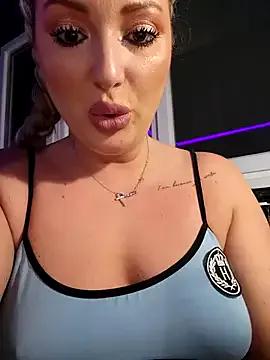 Blondie_Sasha — Let's cum together 