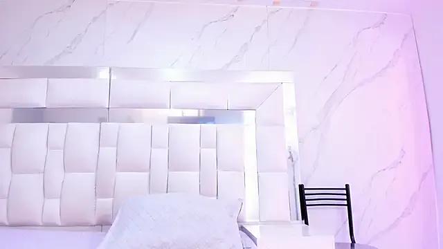 BritneyCollins — Control plug anal 5 min  (hush )