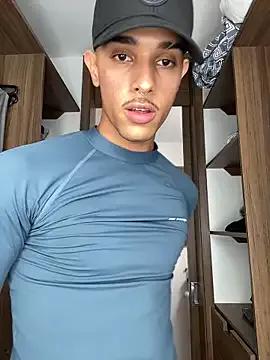 Freechat Busterspinter on StripChat