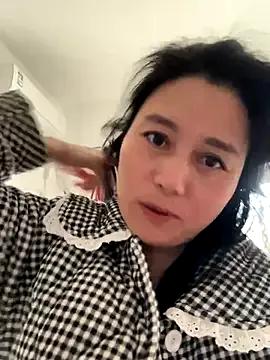 buusoom on StripChat 