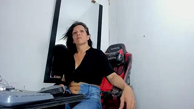 Freechat Cleopatra_Trans on StripChat